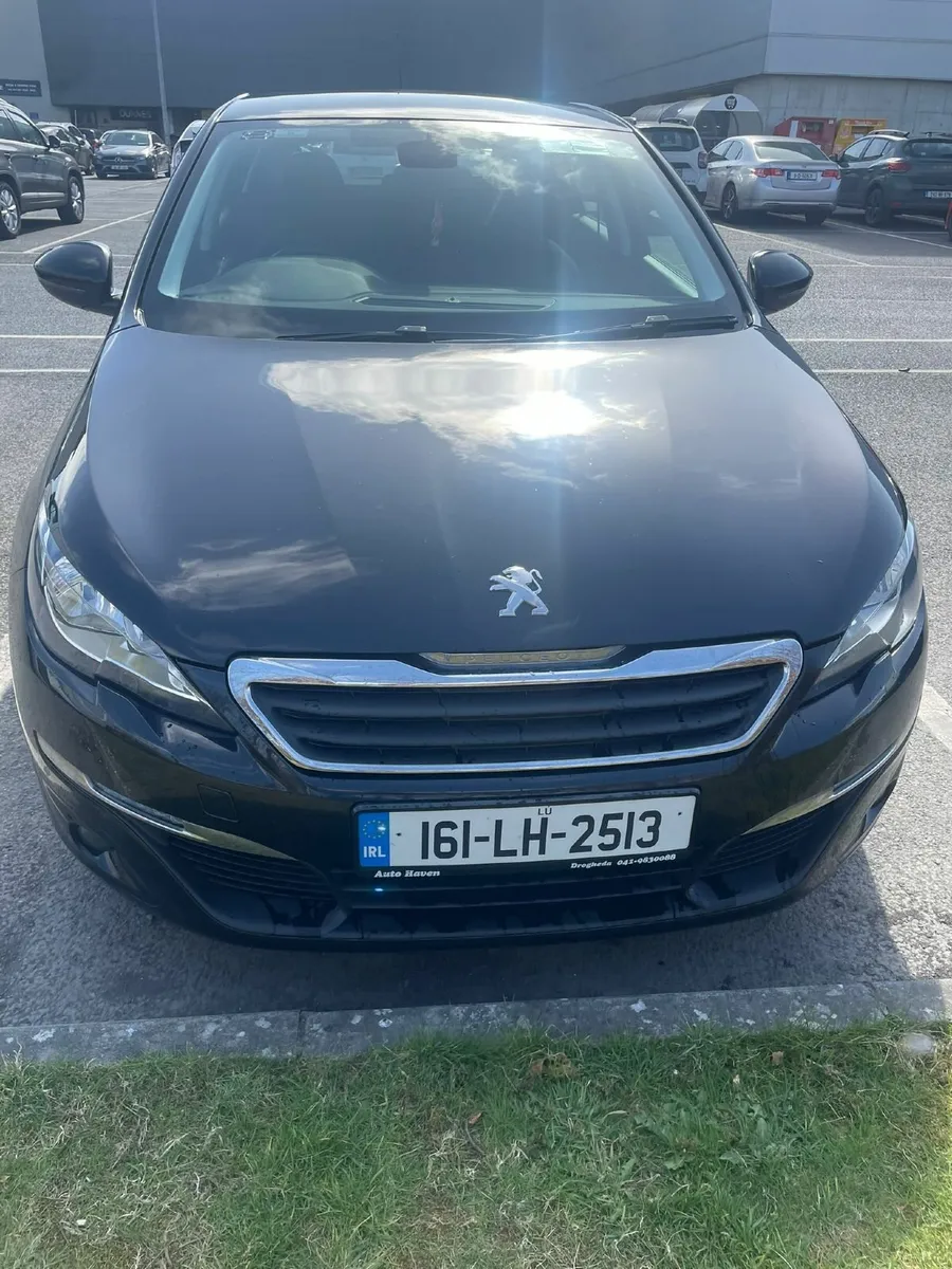 Peugeot 308 2016 - Image 2