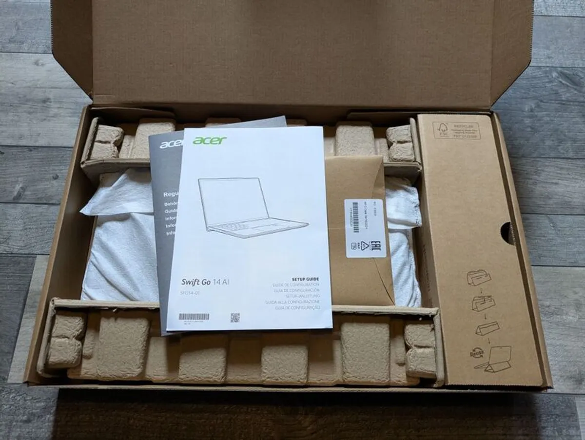 Acer Swift Go 14 AI 14.5" Snapdragon X Plus Notebook | 16GB | 1TB | Silver - Image 4