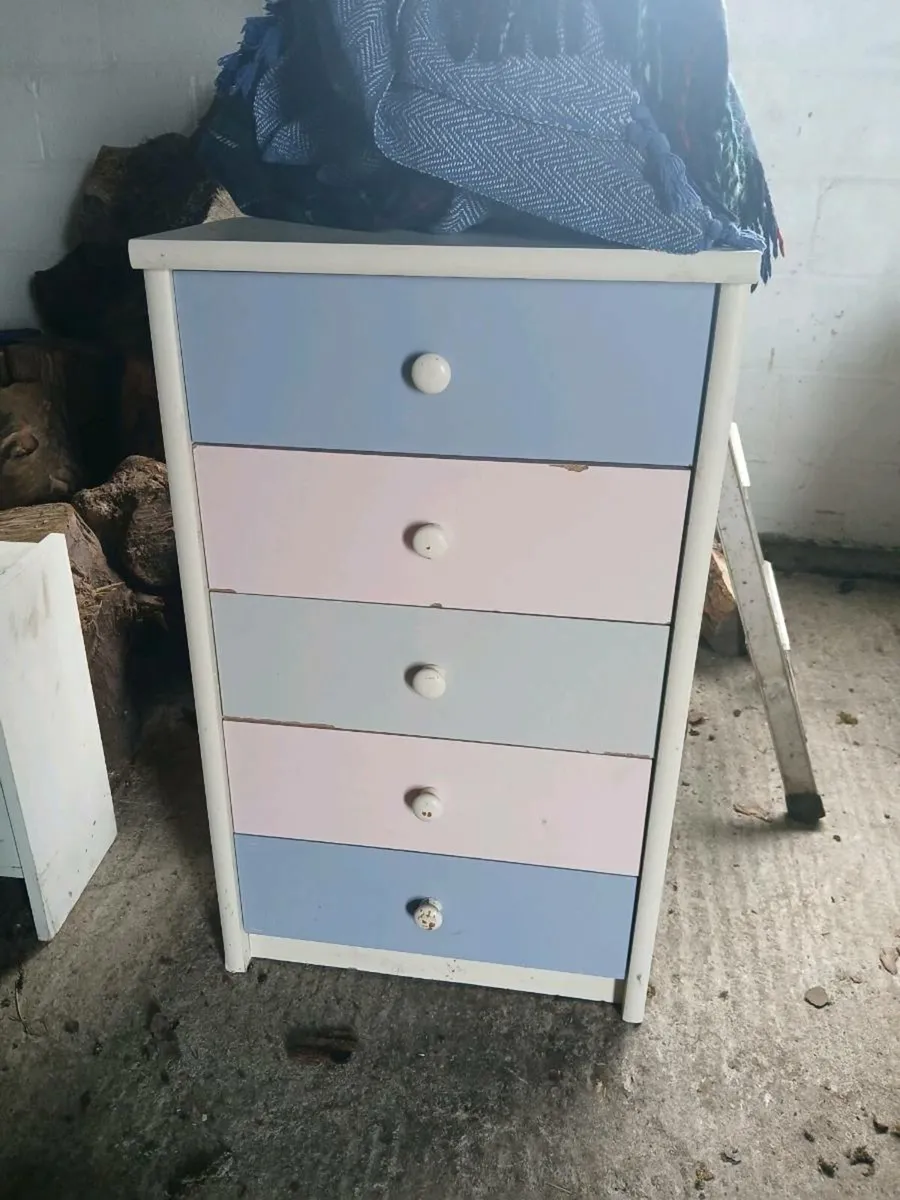 All Free House clearance/trampoline/furniture - Image 4