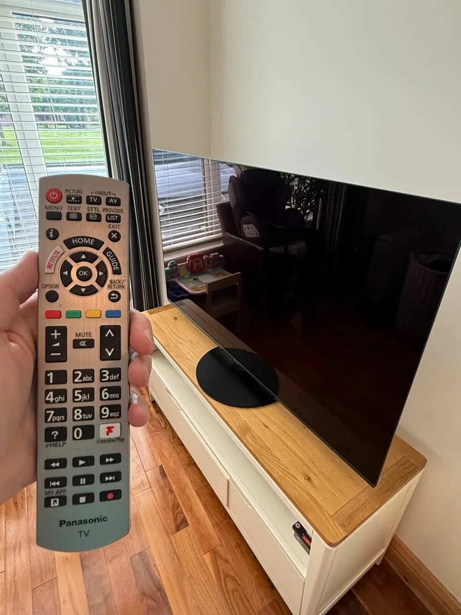 55" Panasonic OLED Smart TV (D15) - Image 2