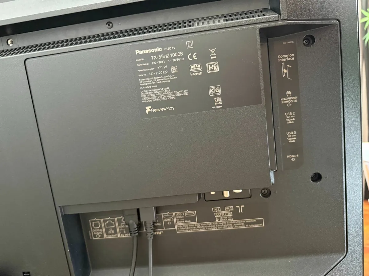 55" Panasonic OLED Smart TV (D15) - Image 3