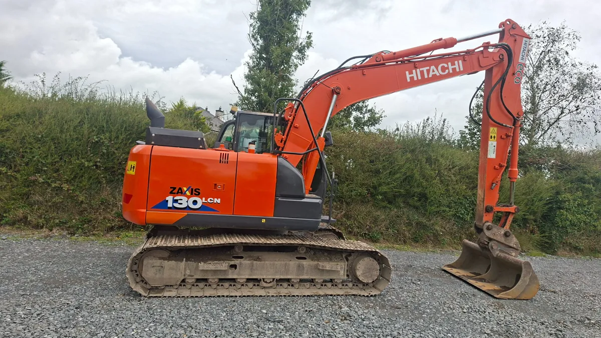 Hitachi 130.6   2018 - Image 2