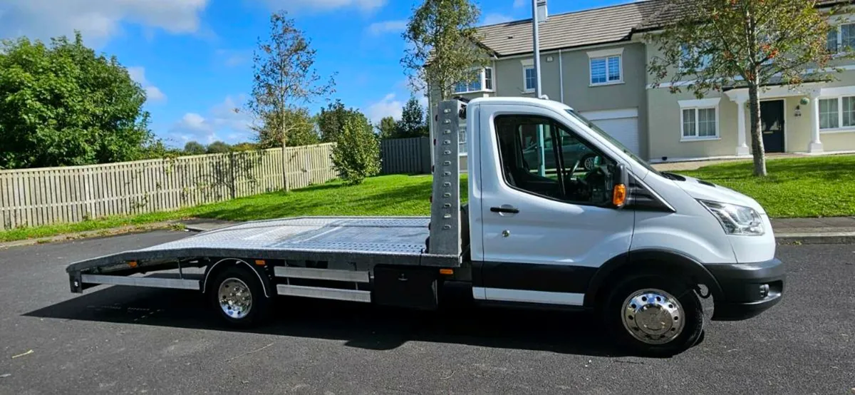Ford Transit Recovery Truck - Image 3