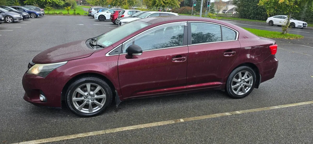 2014 TOYOTA AVENSIS 2.0 D4D - NCT 05/26 - CARPLAY - Image 2