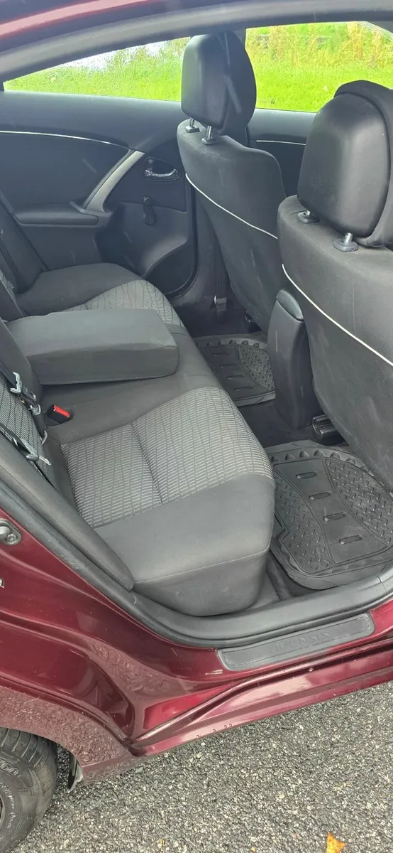 2014 TOYOTA AVENSIS 2.0 D4D - NCT 05/26 - CARPLAY - Image 4