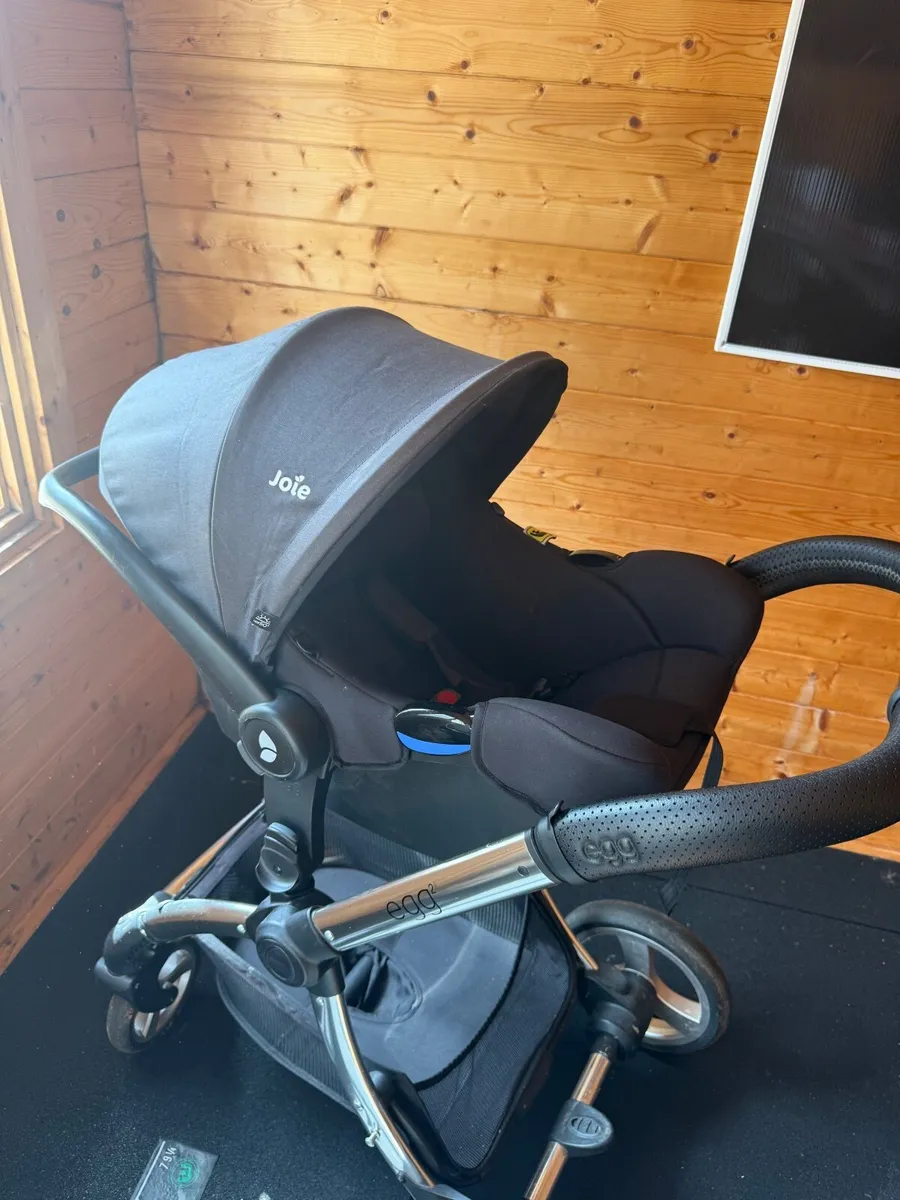 Egg 2 travel system - Image 3
