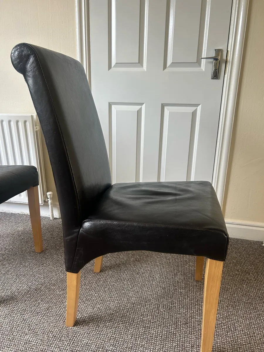 6 x Dining Chairs - leather - Image 1