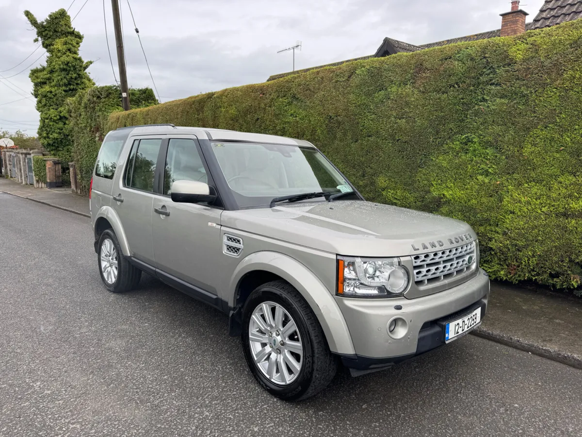 Land Rover Discovery HSE 7 seater - Image 2