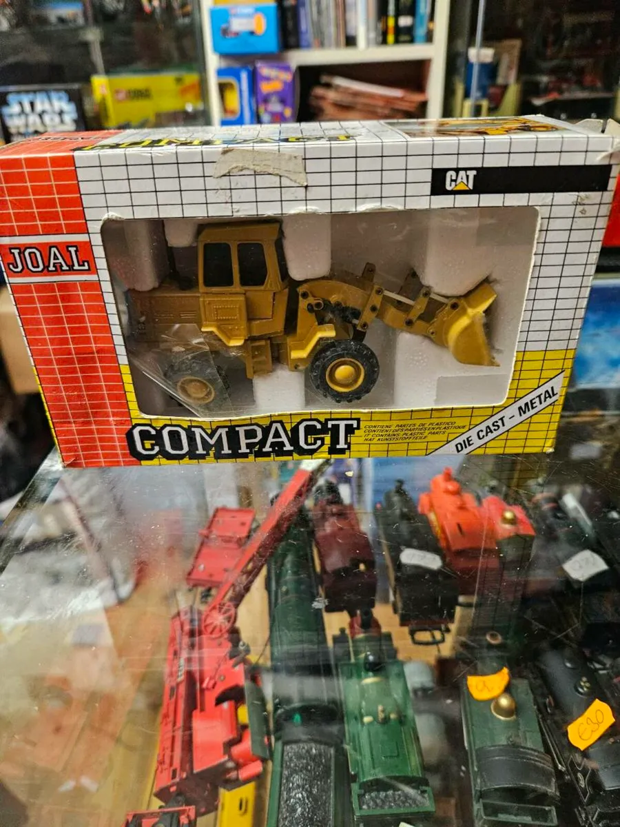 Corgi Joal Caterpillar Loader 1.50 - Image 1