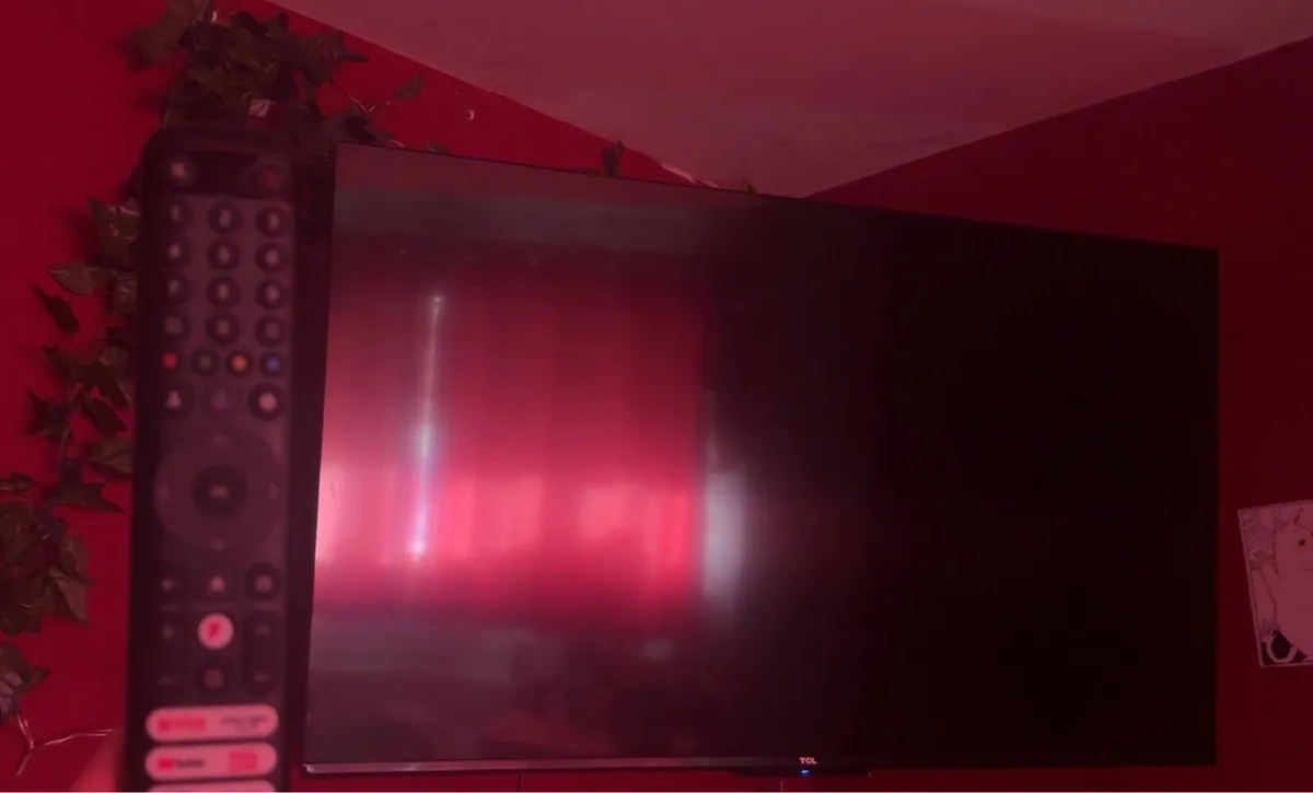 43” LED 4K HD Android smart TV - Image 2