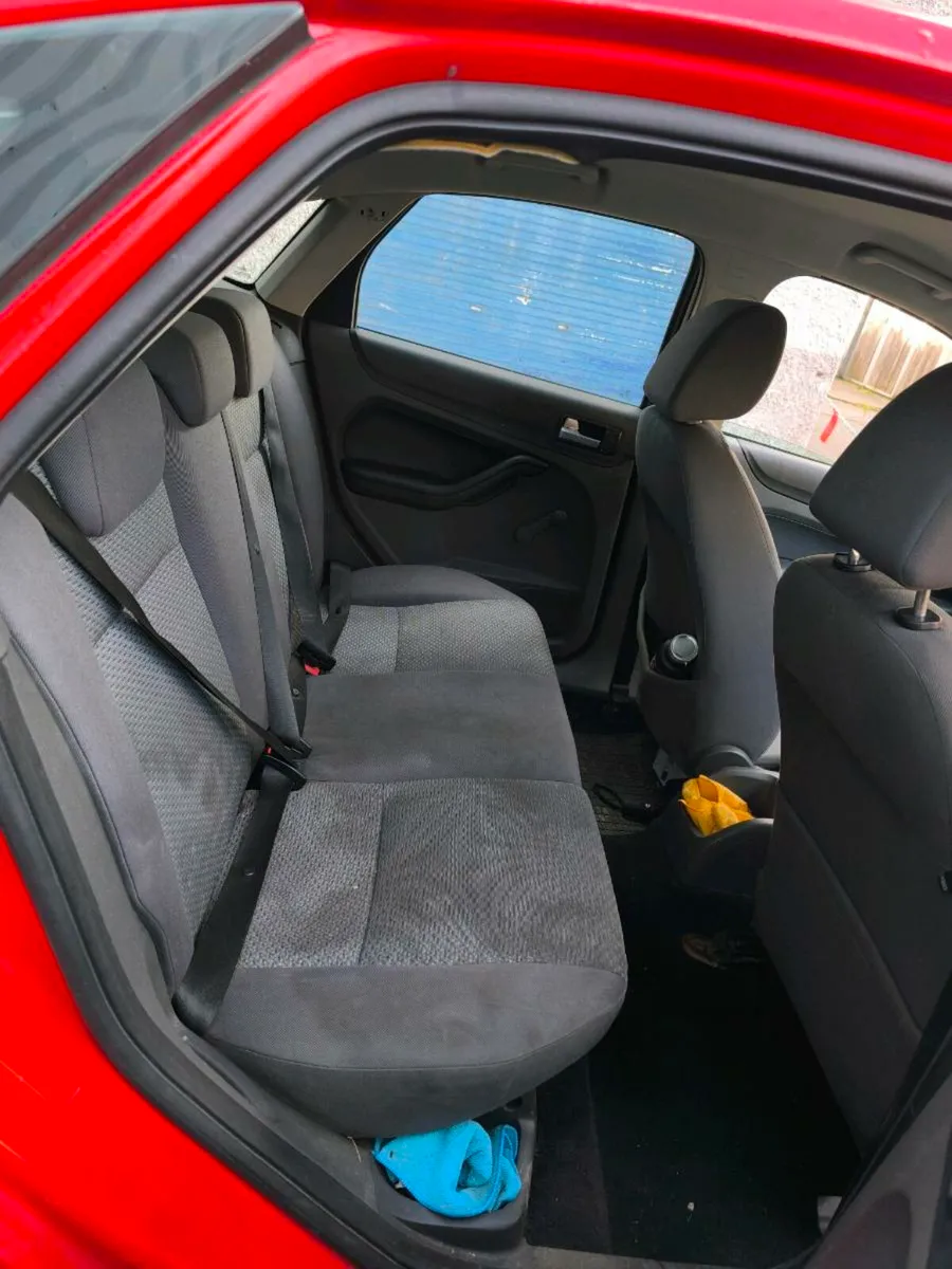 Ford focus - Image 4