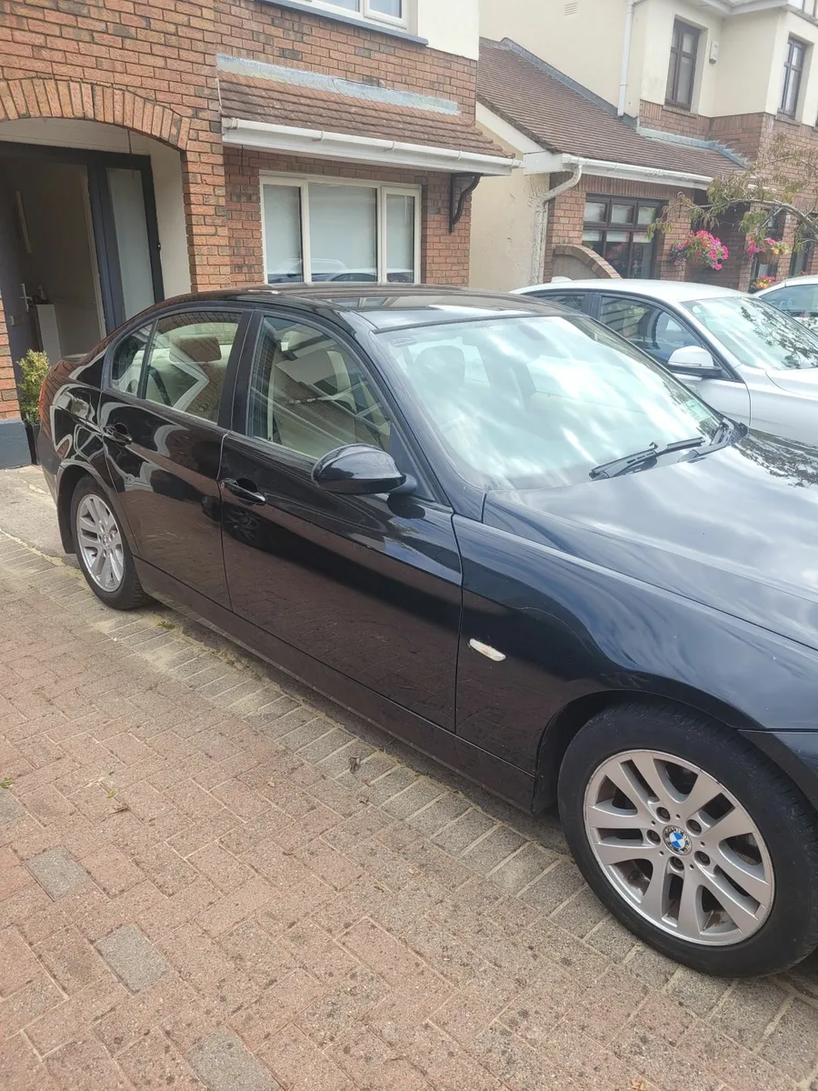 BMW 3-Series 2008 - Image 4
