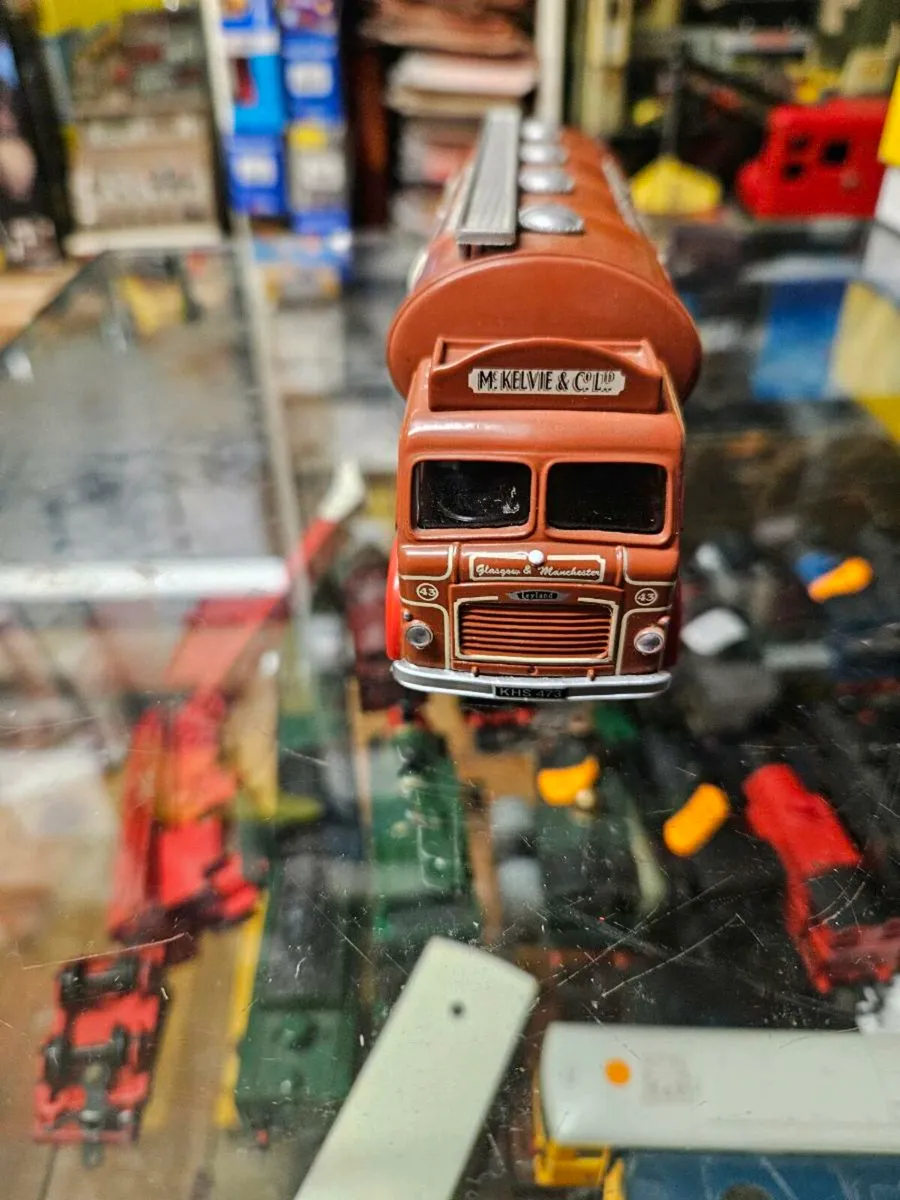 Corgi Tanker Truck 1.50 - Image 2