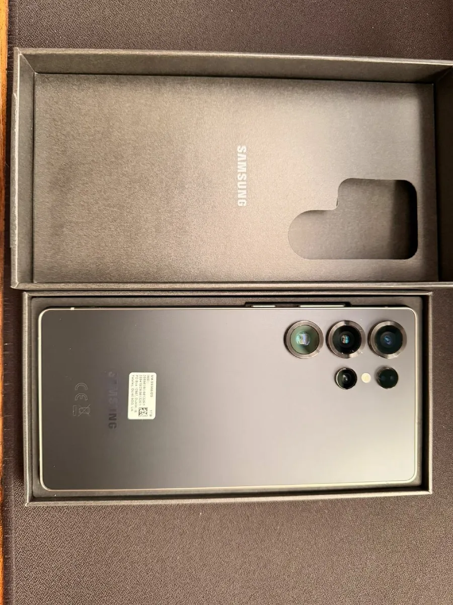 Samsung Galaxy s25 Ultra - Image 3