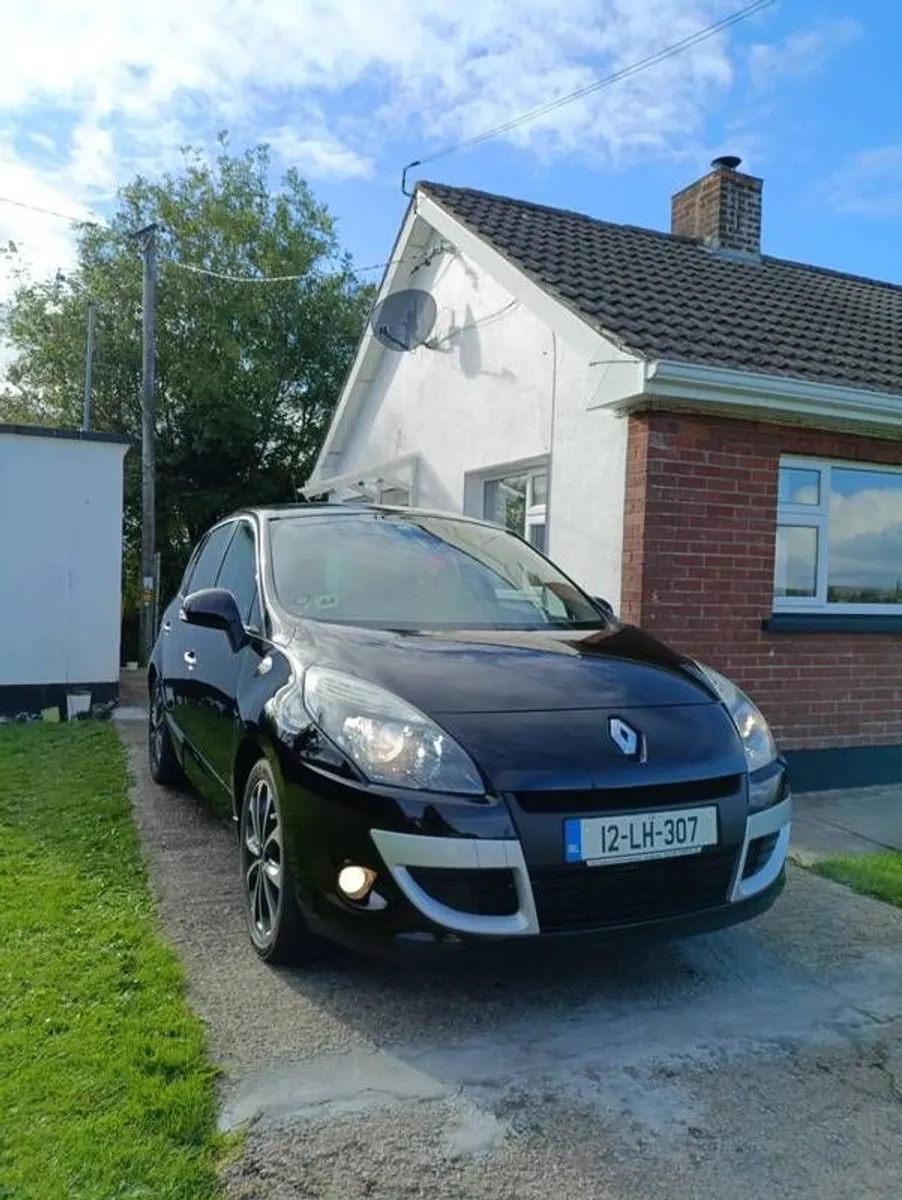 Renault Scenic 1.5 dCi Tom-Tom Edition - Image 2