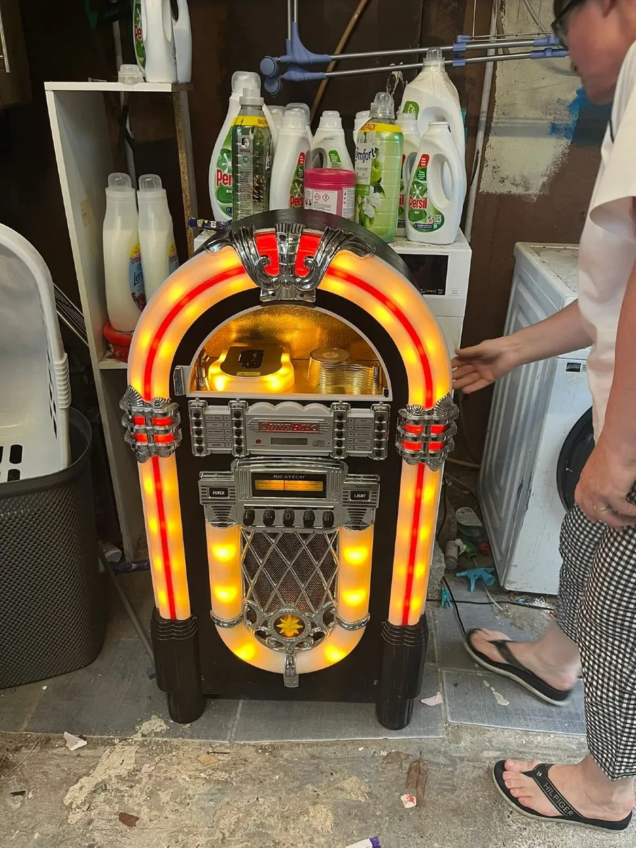 Jukebox - Image 2