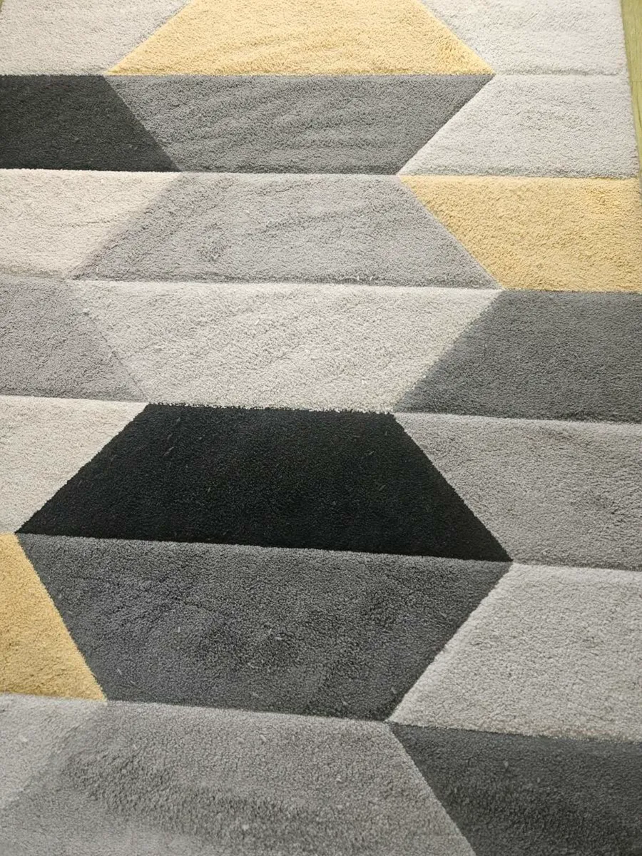 Rug - Image 1