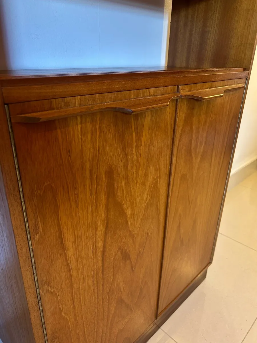 Mid century teak open plan display cabinet - Image 3