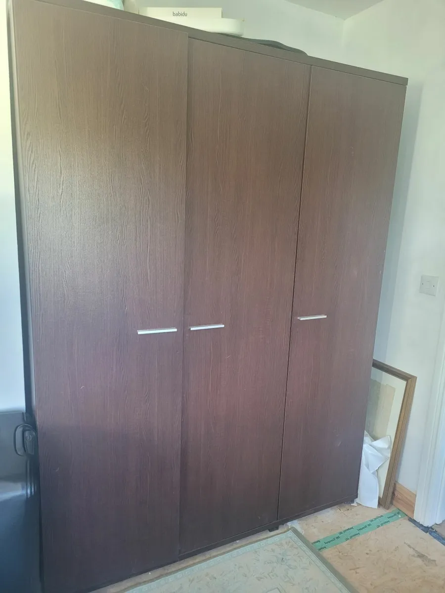 Wardrobe - Image 3