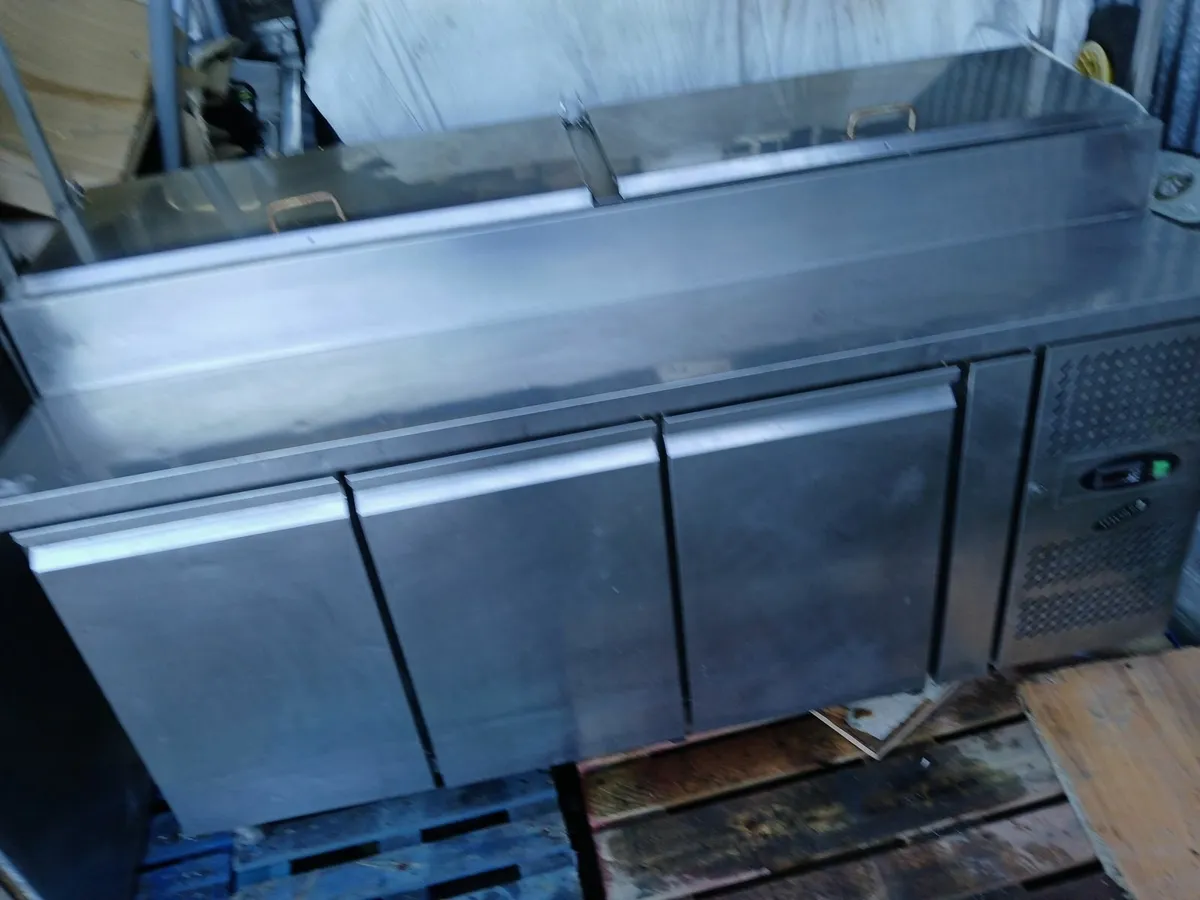 Staneless steel cabbinet/chilled unit deli.. - Image 4