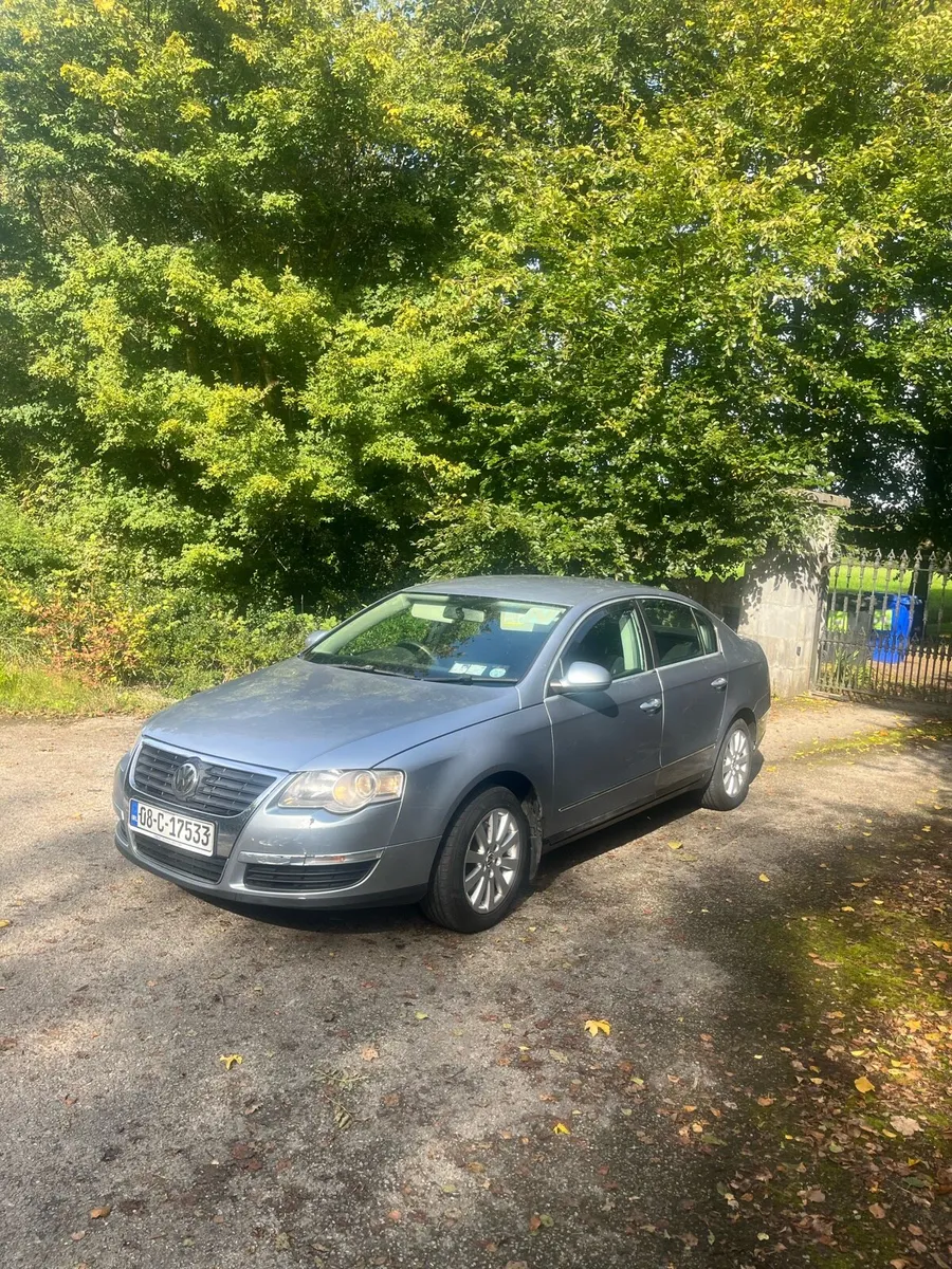2008 Volkswagen Passat - Image 3