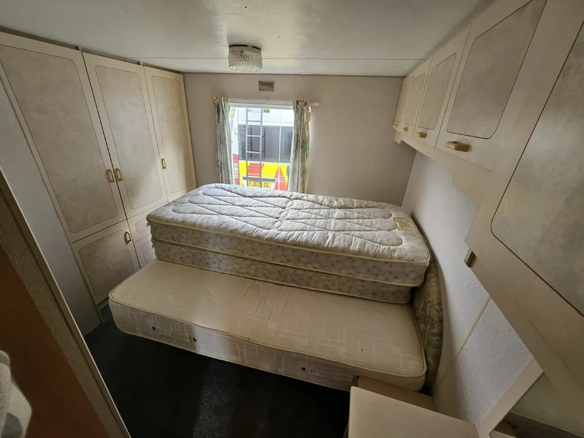 Moble home/ Static Caravan - Image 2