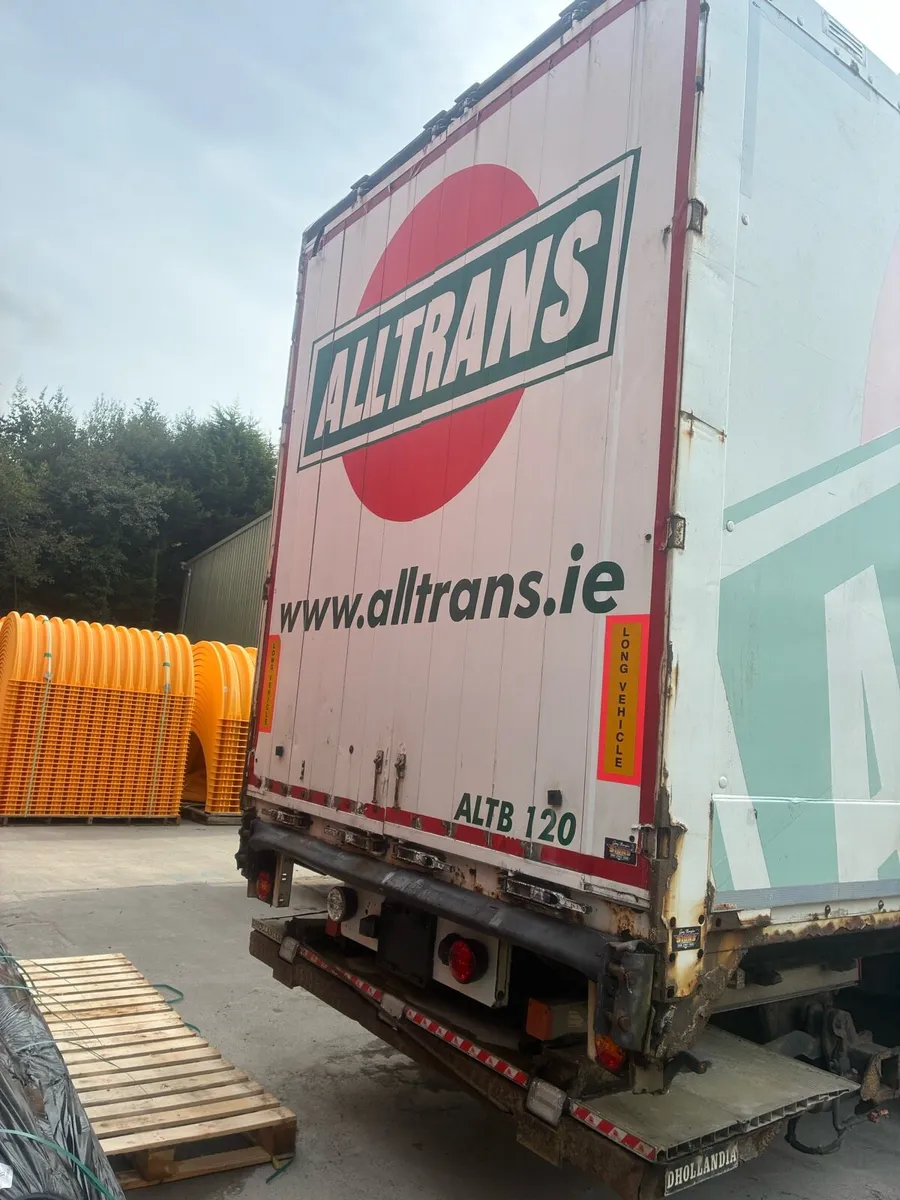 Storage container - Image 2