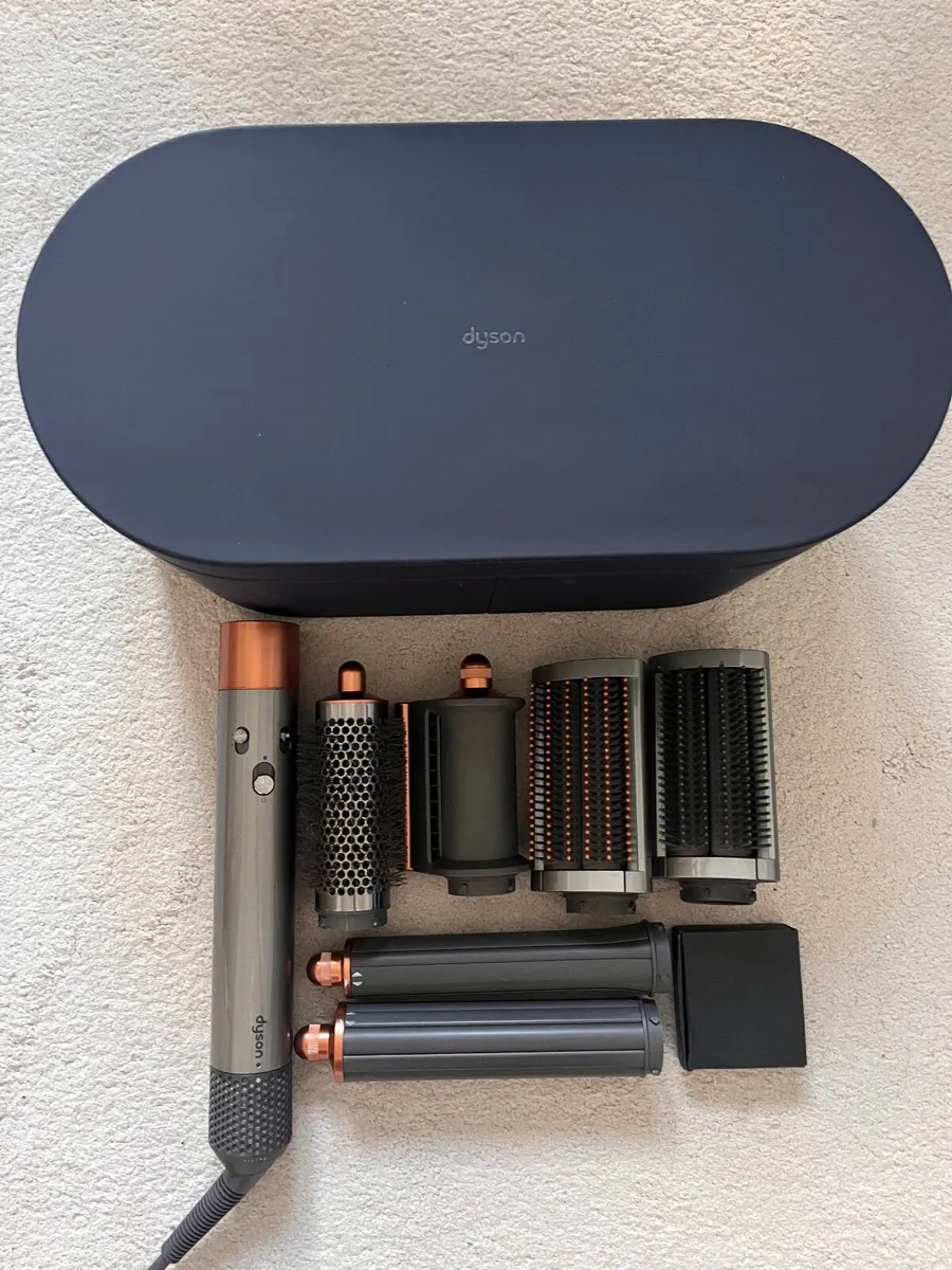 Dyson Airwrap - Image 1