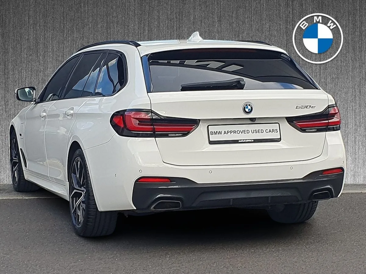 BMW 5 Series 530e M Sport Touring - Image 3