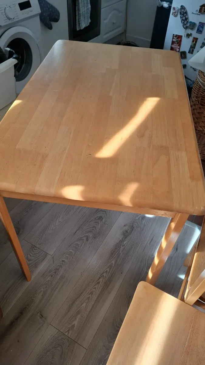 Dining table and chairs - Image 2