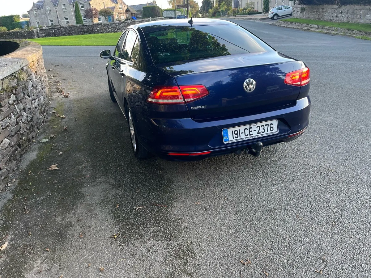 2019 Vw Passat - Image 4