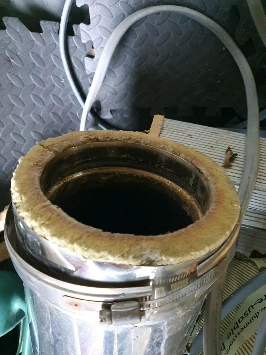 6 inch twin wall flue kit ! - Image 2