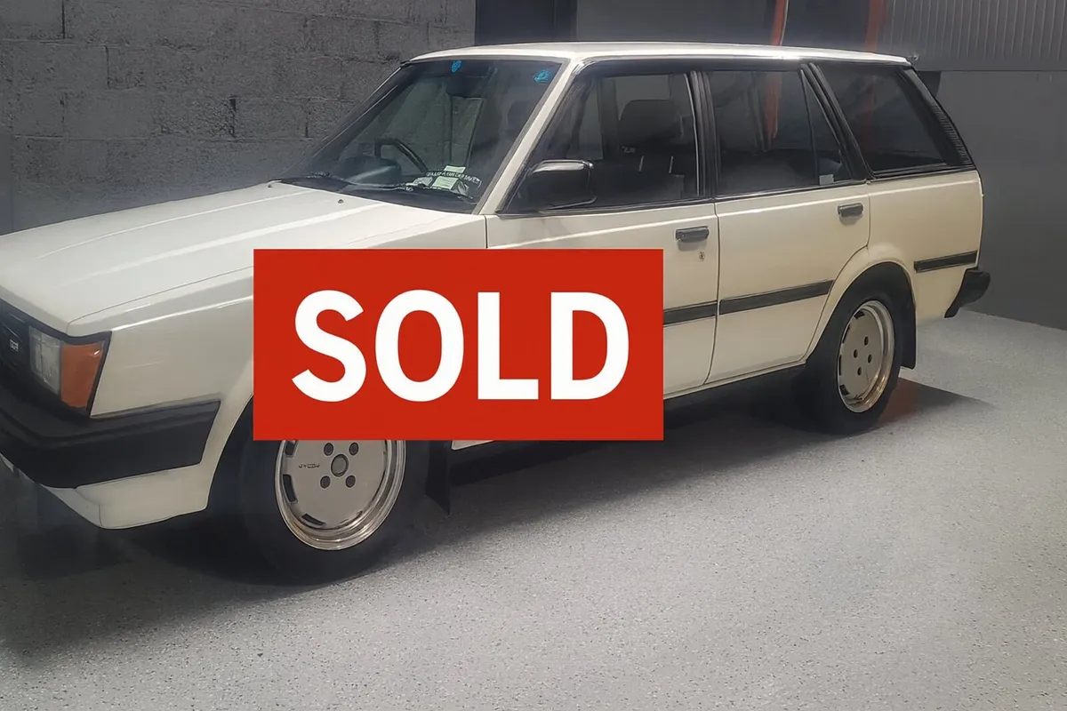 1984 Toyota Carina Surf Wagon - Image 1