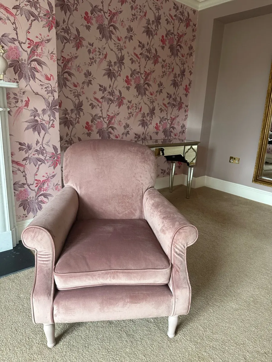 Laura Ashley Armchairs x 2 - Image 1