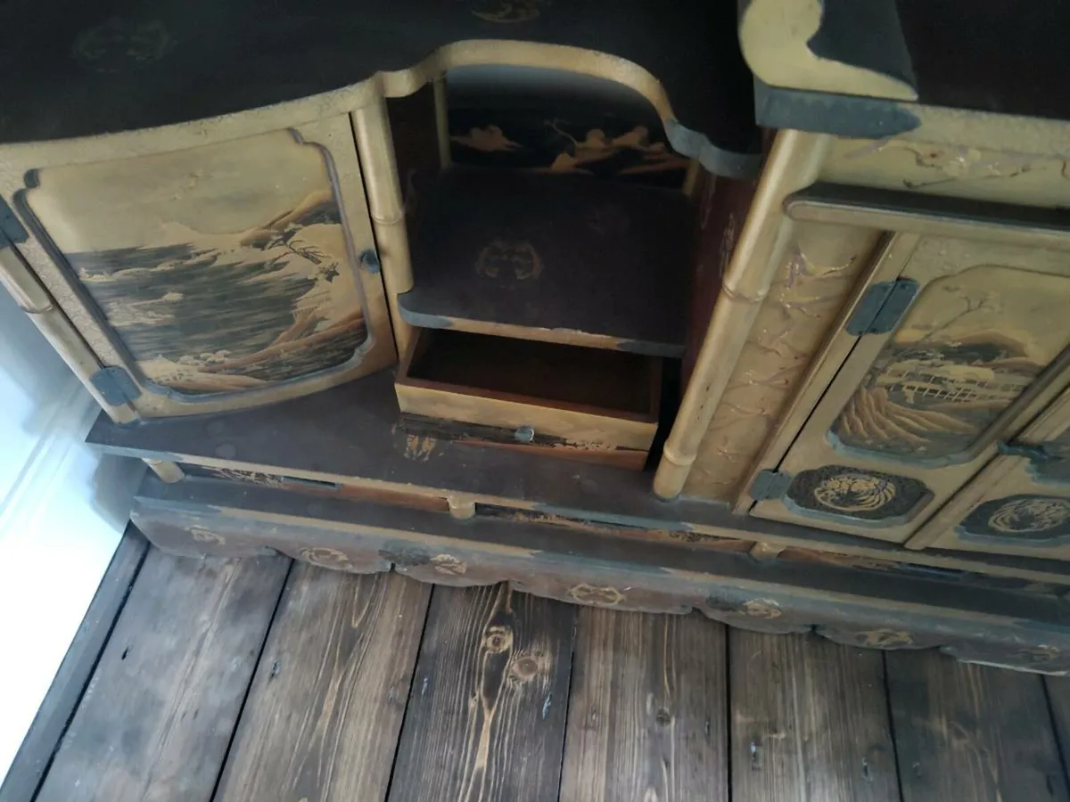 Japanese Cabinet - Image 2