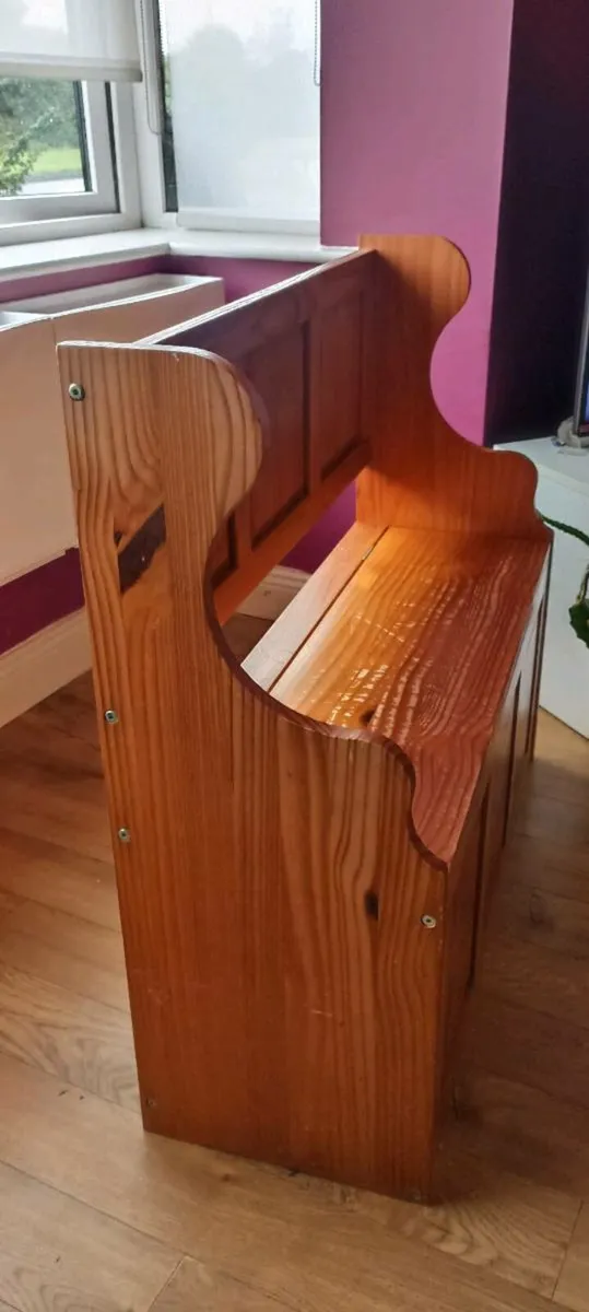 Monks bench with storage - Image 3