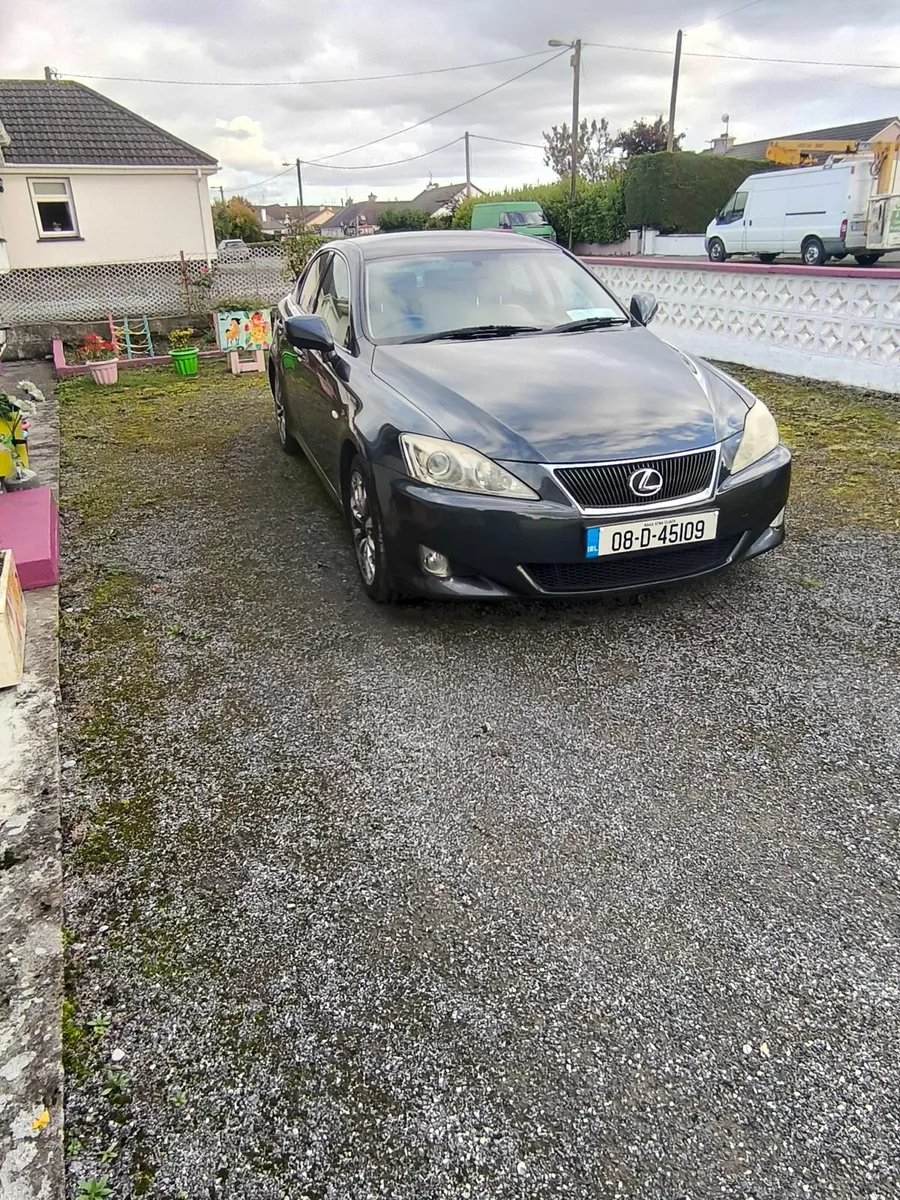 Lexus IS 2008 - Image 1