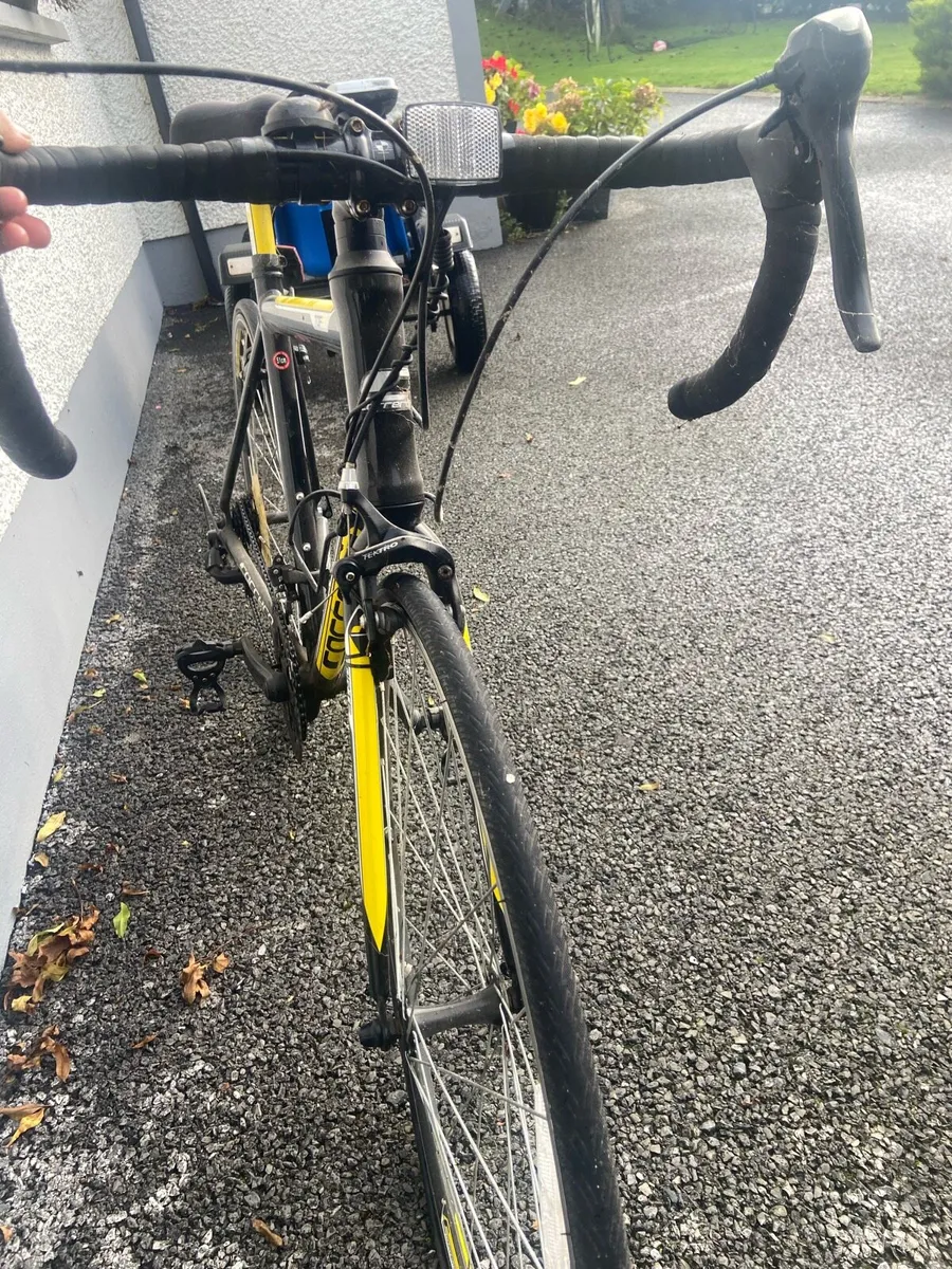 Race bike - Image 2