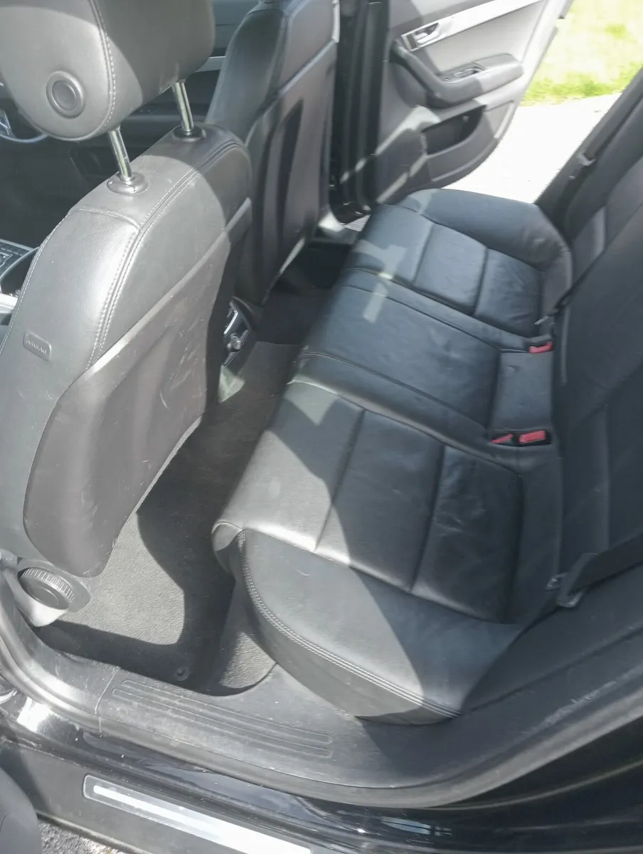 Car - Image 2
