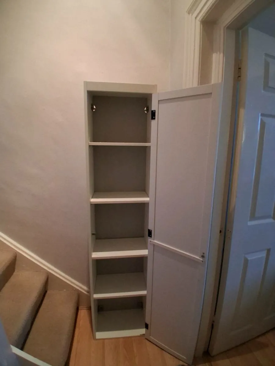 Storage cabinet with full-length mirror door - Image 2