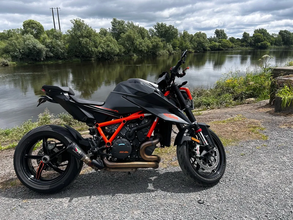 2021 KTM Superduke R, Gen 3, Low miles, 2 owners - Image 3
