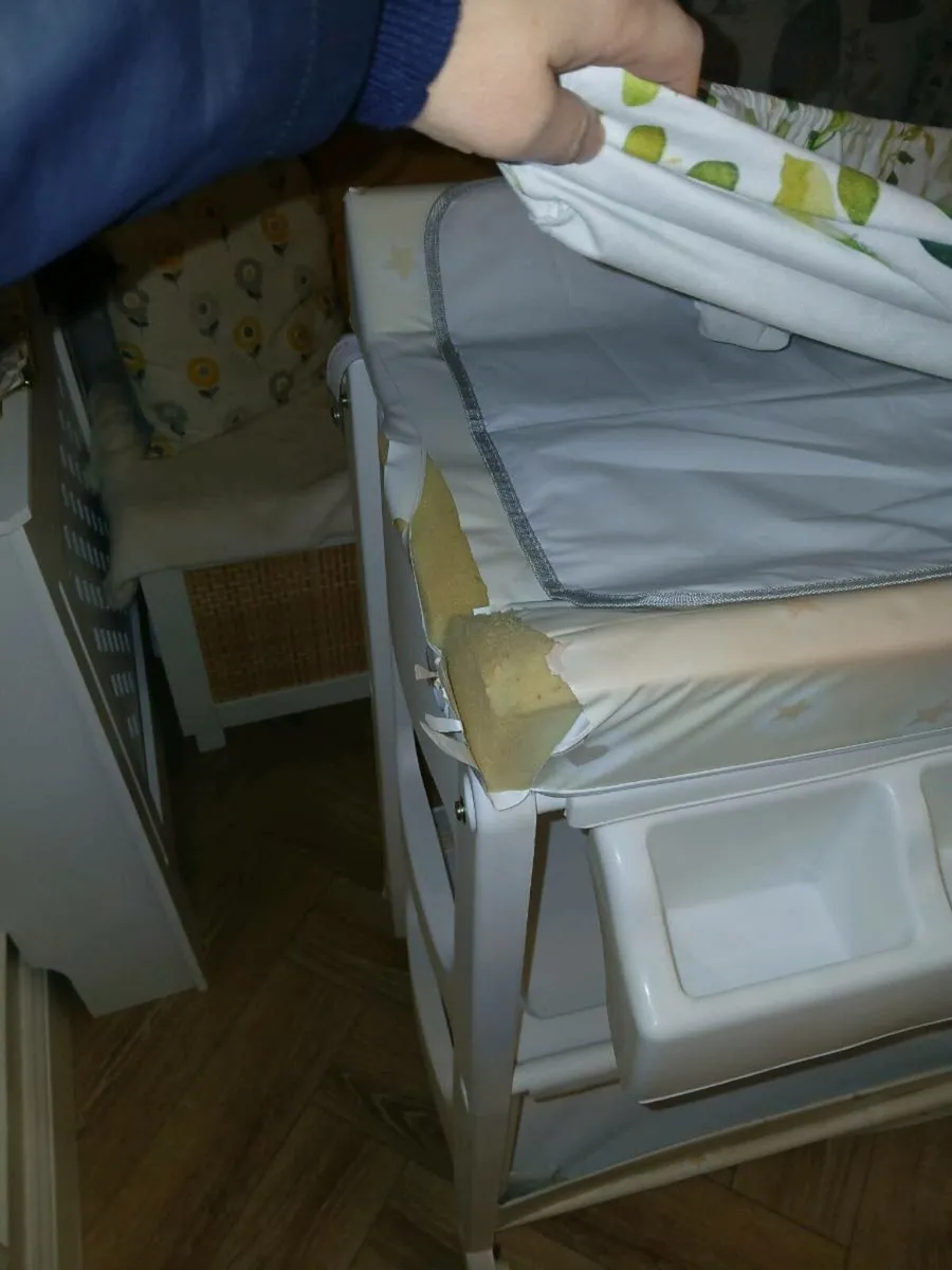 Baby changer - Image 3