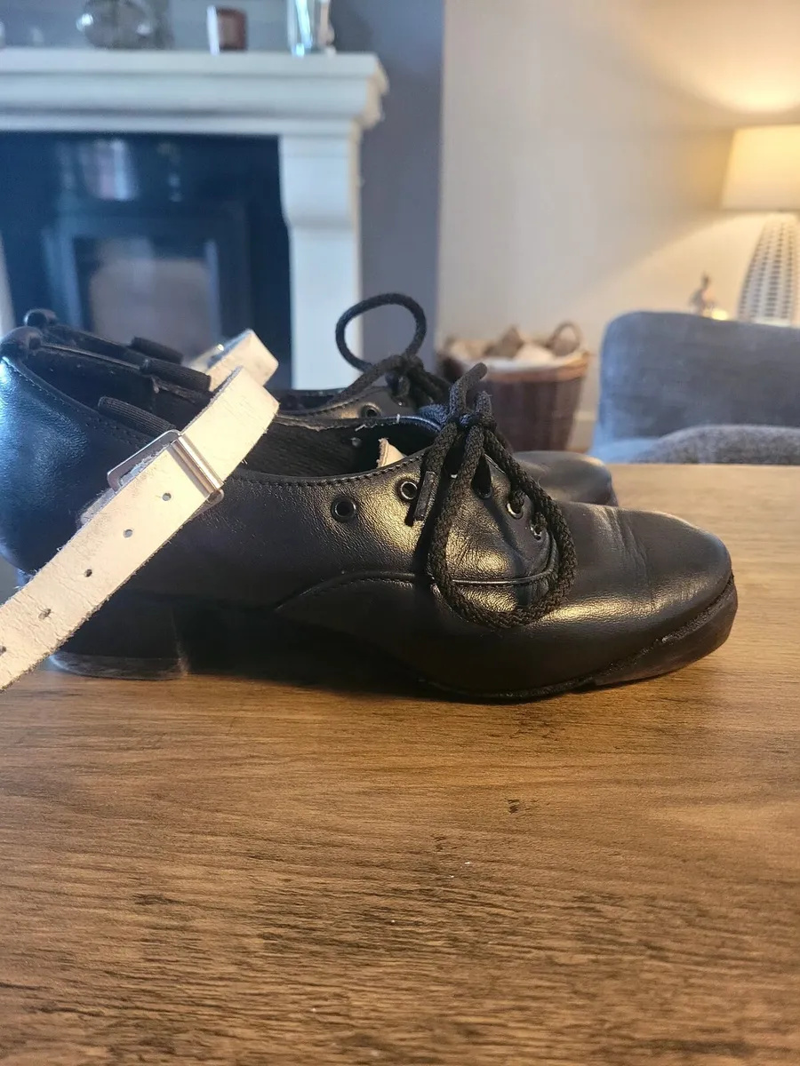 Irish dancing shoes - Image 2