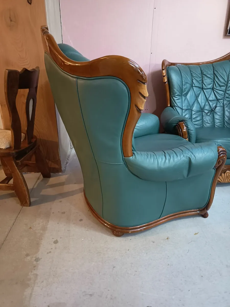 Sofa - Image 3