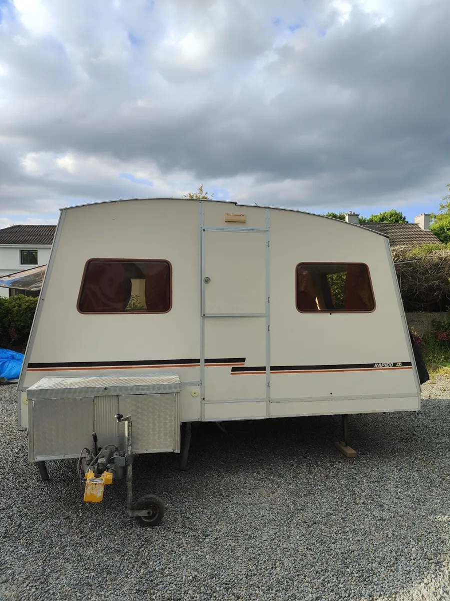 Fold Down Caravan - Rapdio Recordmatic - Image 4