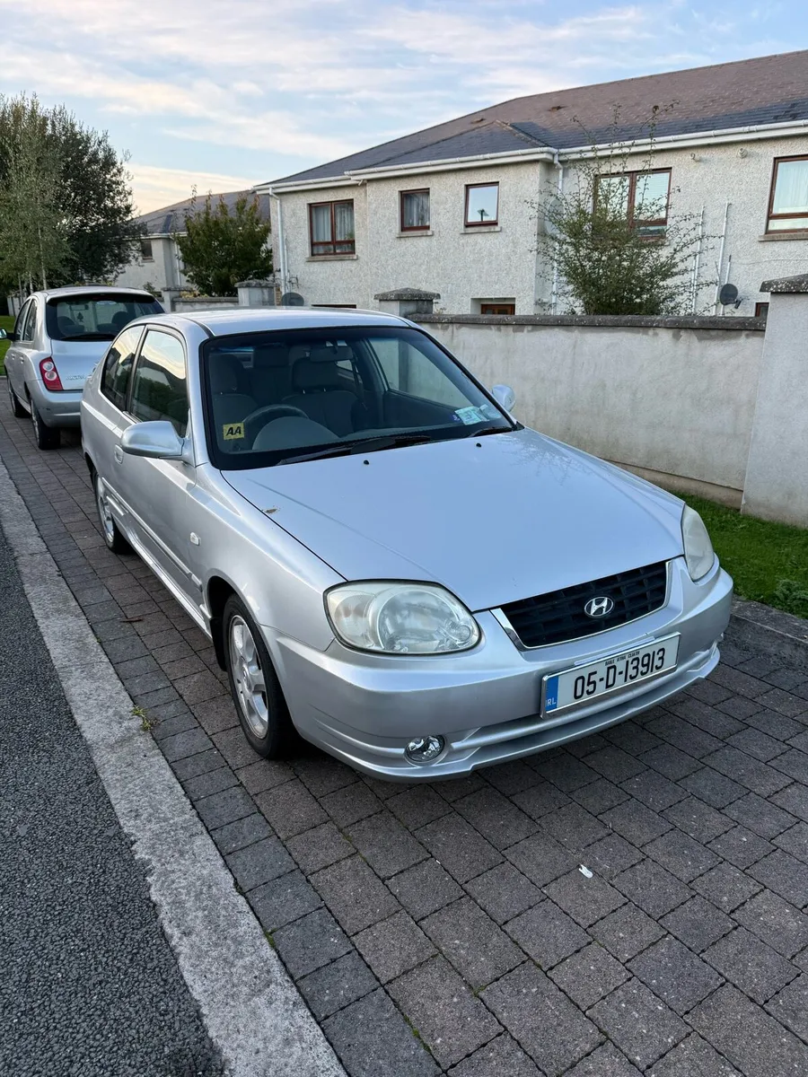 Hyundai Accent Sport 2005 - Image 1