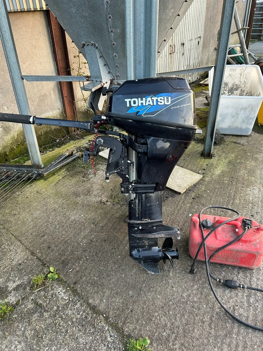 Boat engine - Image 1