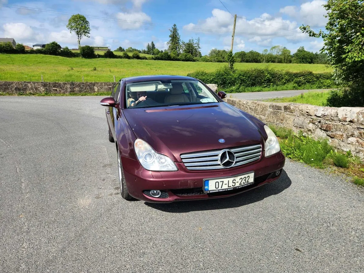 Car - Image 1