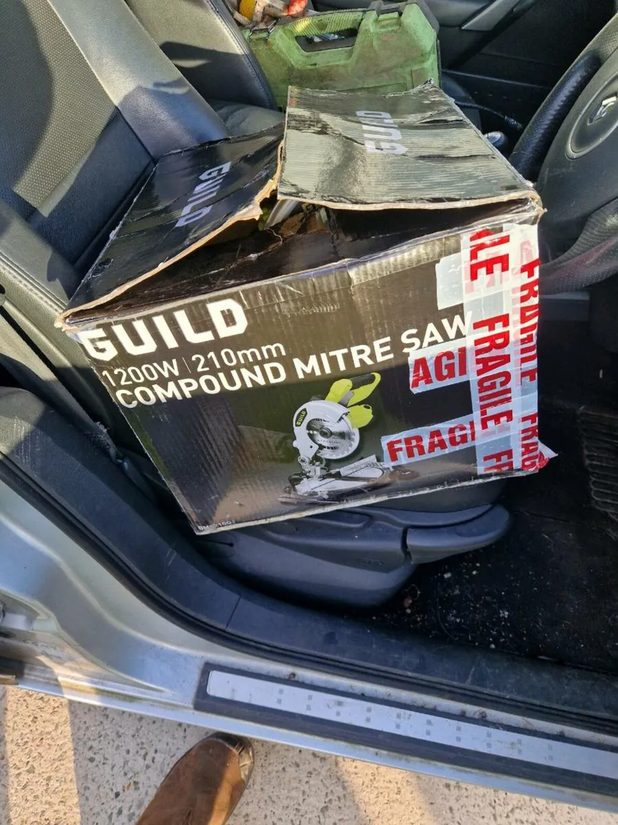 Chop saw - Image 1