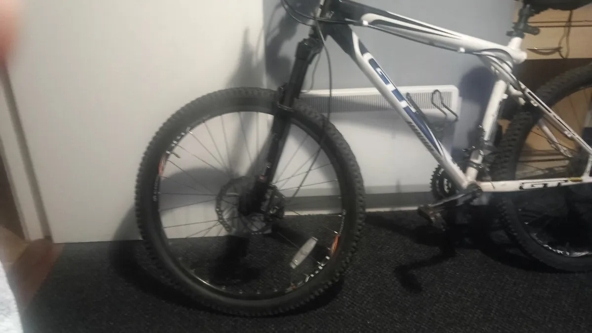 Bike - Image 3